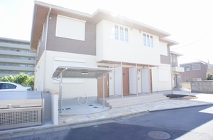 フェリーチェオーヴェスト