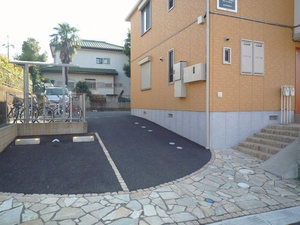 メゾン・ド・ボヌール 203号-13