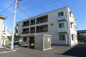 Ｅｍｉｎｅｎｃｅ　Ｅ