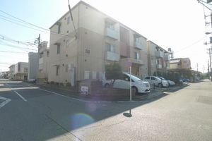 ヴィラ・イーストＢ 301号-12