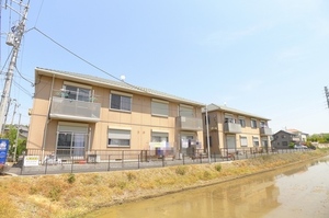 シャーメゾンⅡ 201号-12