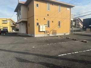 ヴィラ・デ・エスポワールＢ棟 201号-12