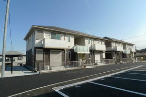 アンジュールＢ 102号-3