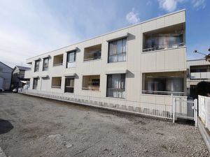 メゾン・マリエール 102号-1