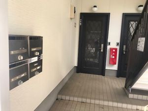 ツィンメゾンＢ館 202号-5