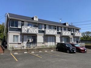 コートビレッジＢ 205号-1