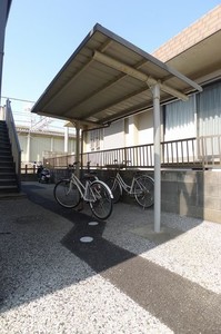 クワイエットカーサＢ 201号-13