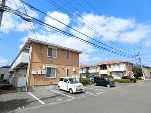 プラテリーア J棟 101号-12