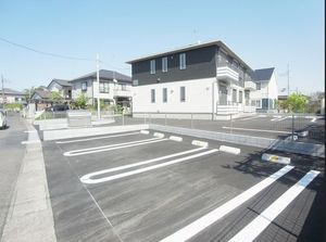 クレストヒルズ