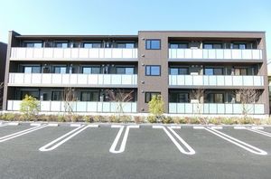 クレスティークⅡ 301号-2