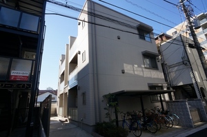 パインカーサ 302号-1