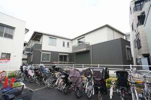 ルミエール八幡 101号-1