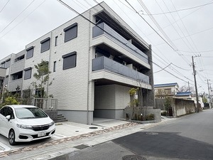 ユーチャリス 203号-2