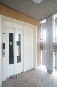 ヴァレンタインコート 302号-13