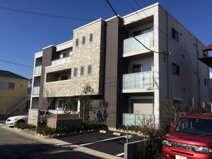 ヴィラ　リッツ　Ⅱ 202号-1