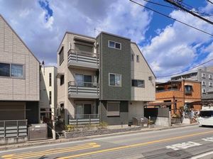 シャルム本郷Ⅱ番館