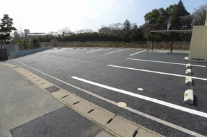 メゾン・ド・アヴニール 201号-12