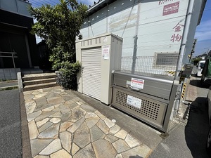 March with 302号-13