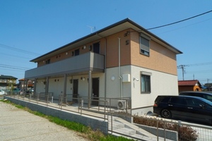 フェリシード八幡 201号-1