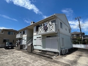 グランドハイツヤマタキ 201号-1