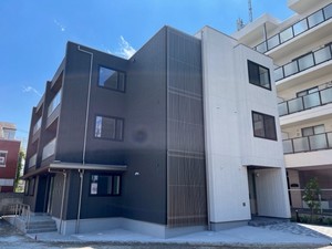 トラストメゾン　オレオ