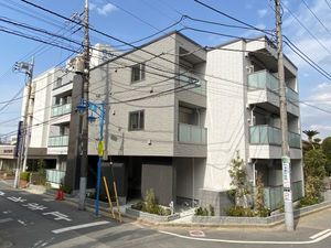 ウエスト　ドミール 302号-1