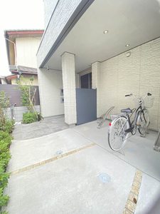 フロントマーレ 201号-13