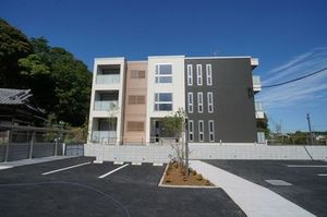 ヴァン　ヴェール　マツド　カミシキ 203号-1