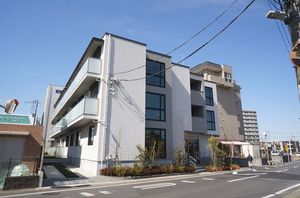 メゾン　ド　フィーユ 102号-1