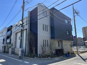 セレナヴィラ 101号-1