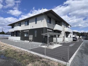 イーストヴィラ