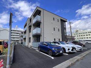 シャーメゾン　カーネＨ 103号-13