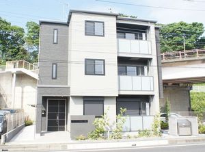 ソレイユ三の丸 301号-12