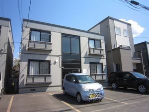 シャーメゾンラ・クールＢ