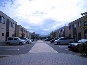 ＣＵＲＡＶＩＥ　ＴＯＷＮ新琴似Ｃ 102号-1