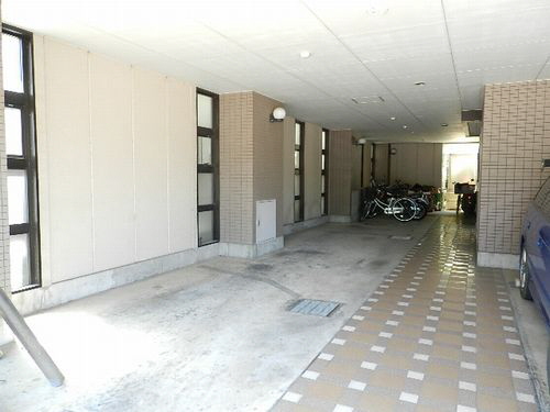 カルサ－ドス滝口 402号-3