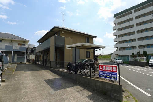 イーストコートB 201号-13