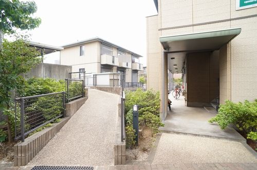 フローラヴィレッジⅢ 202号-14