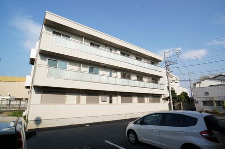 ニュークレセント 302号-15