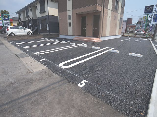 ブラウニー　スクエア 201号-13