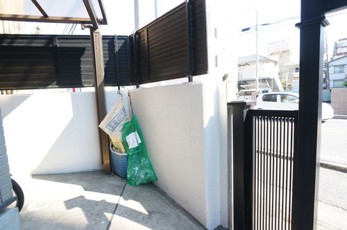 メゾン・ド・リベルテ 102号-13