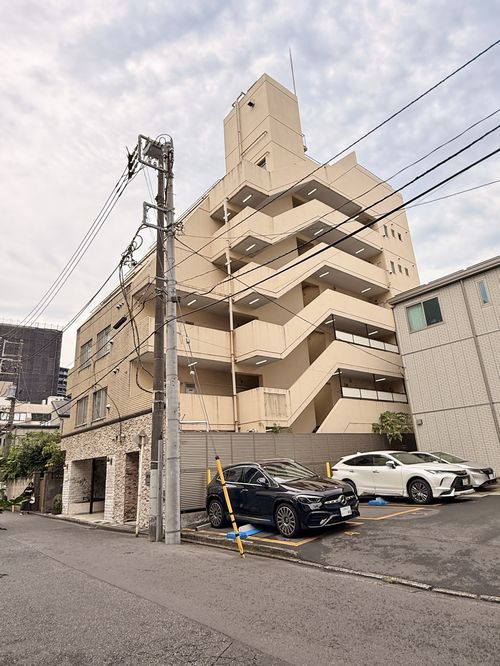 リエス千葉新町302-1