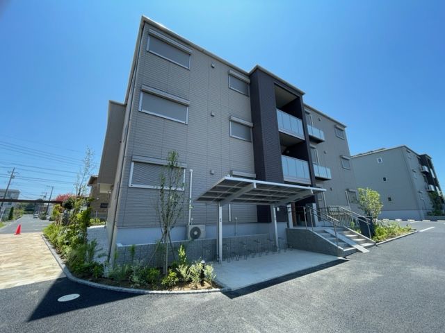 アンビエラⅢ 302号-14