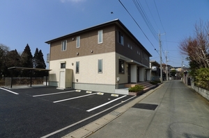 メゾン・ド・アヴニール 201号-1