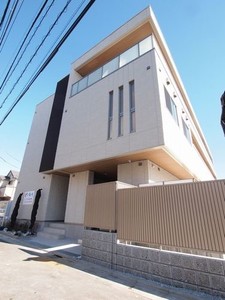 プレミアムコート蘆花 303号-1