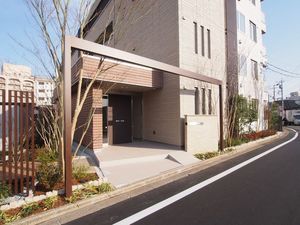 ＢＥＲＥＯ狛江