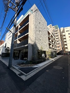 ピエモンテ三軒茶屋 203号-1