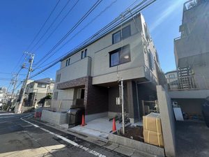 カーサ上目黒 201号-1