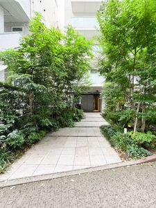 プライムメゾン渋谷 206号-12