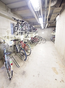 エスティメゾン川崎 203号-6